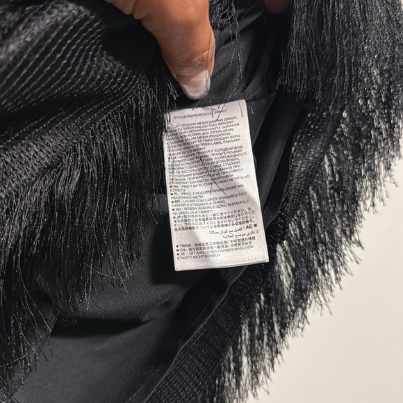 Banana Republic | Black Textured Tassel Tiered Mini Skirt - 6 - Picture 4 of 4